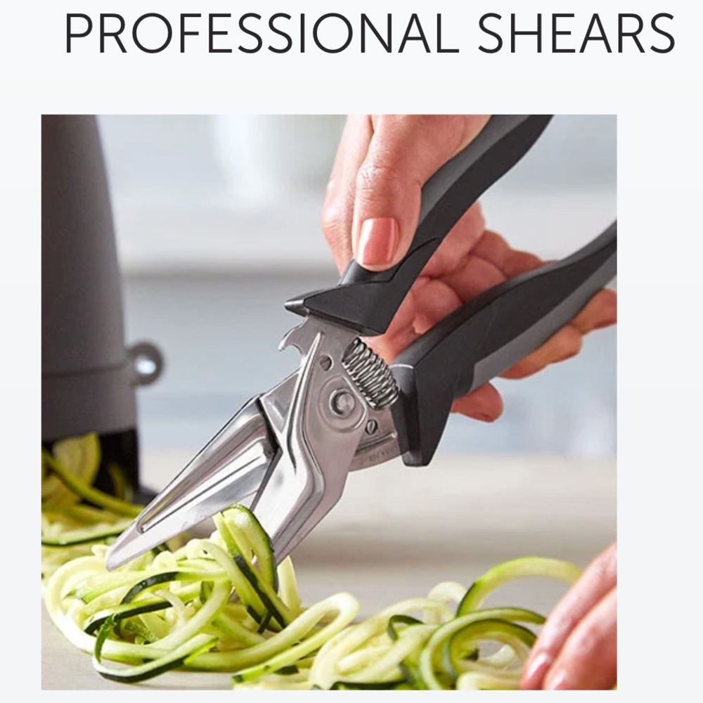 NWT Pampered Chef Shears